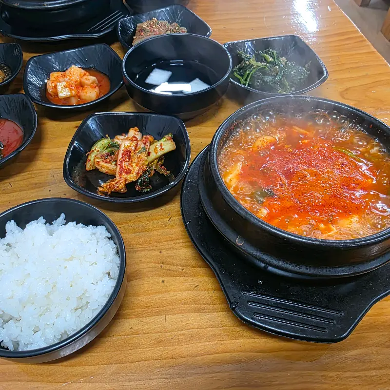 맛깔스러운 제육볶음