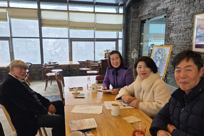 카페 내부 모습