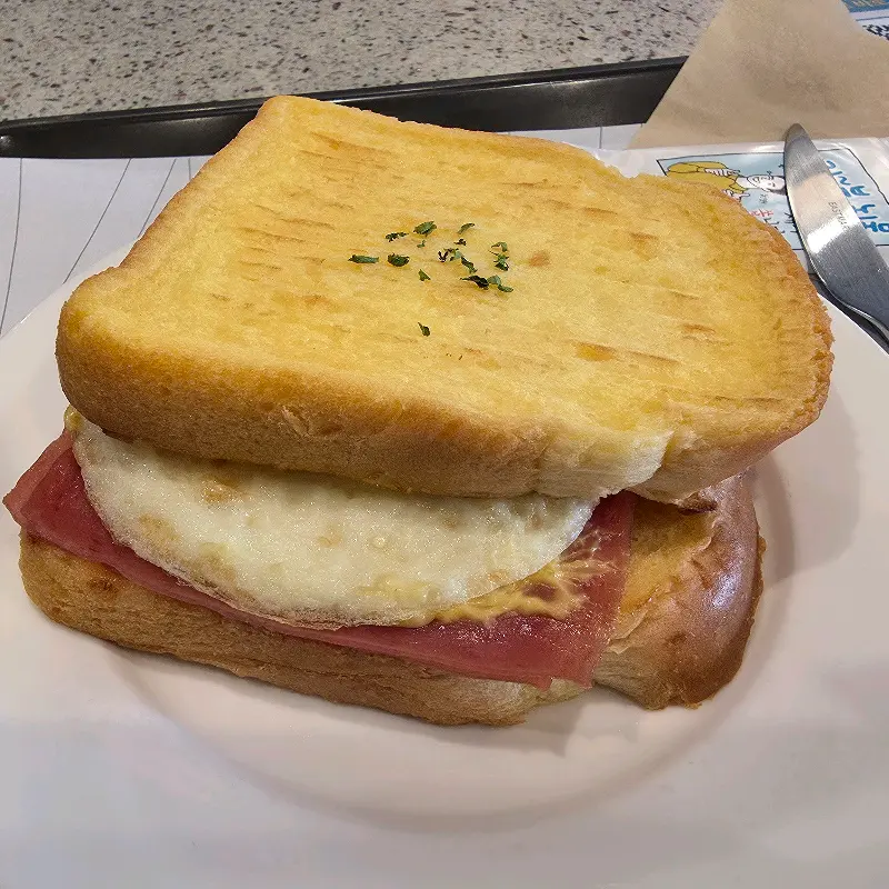 남원 엔제리너스의 맛있는 토스트
