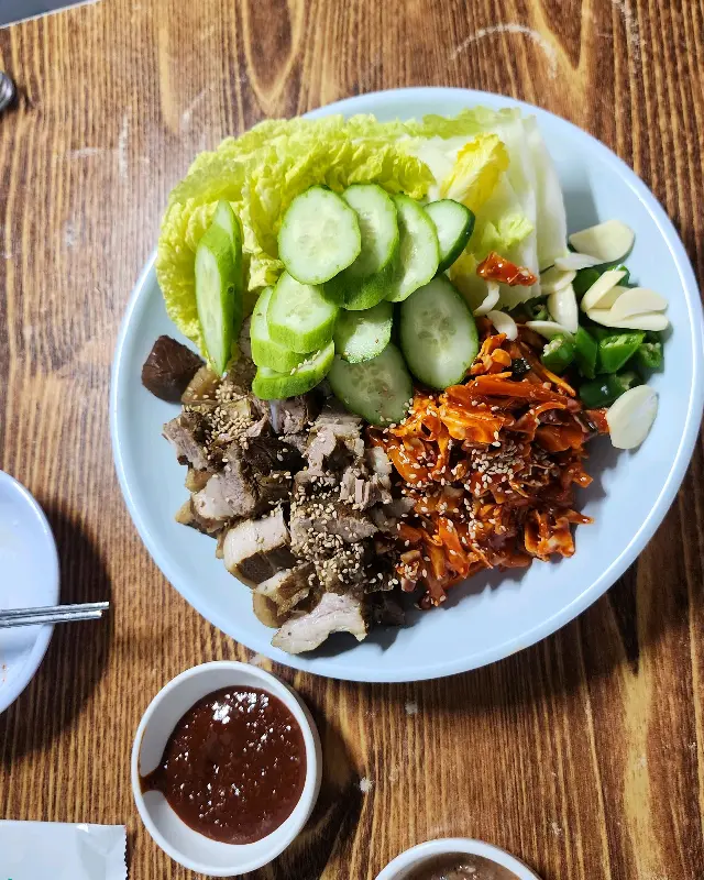 물레방아 한치보쌈