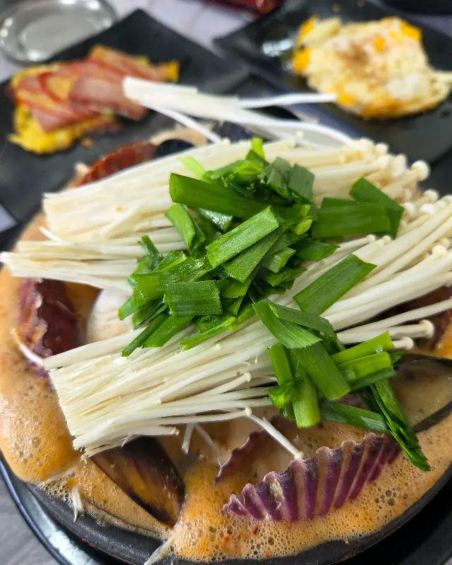 곤리식당 해물뚝배기