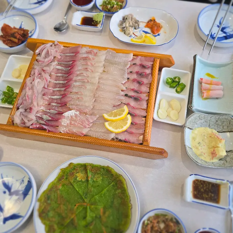 푸짐한 한 상 차림