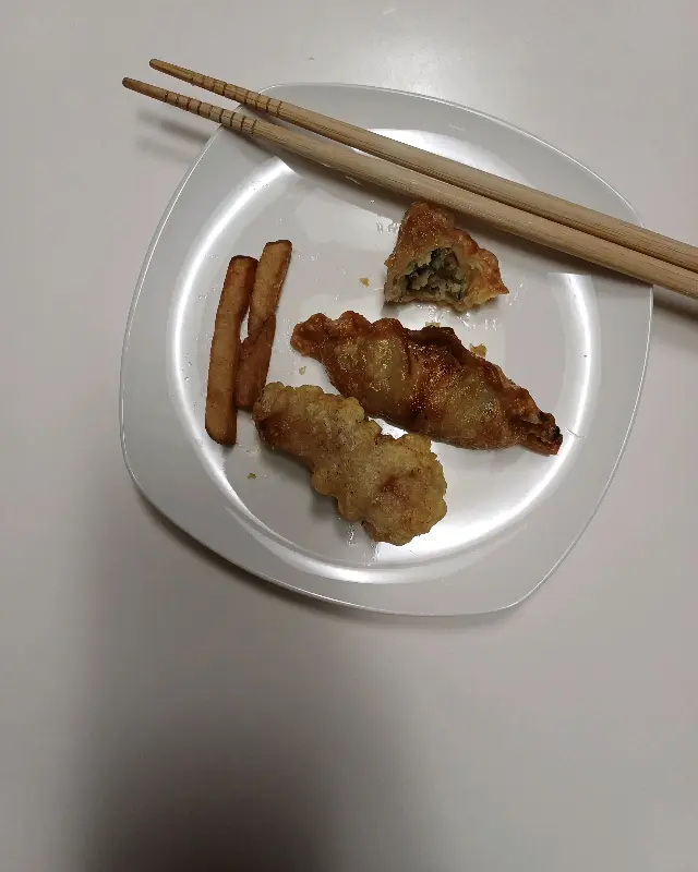 겉바속촉 튀김만두