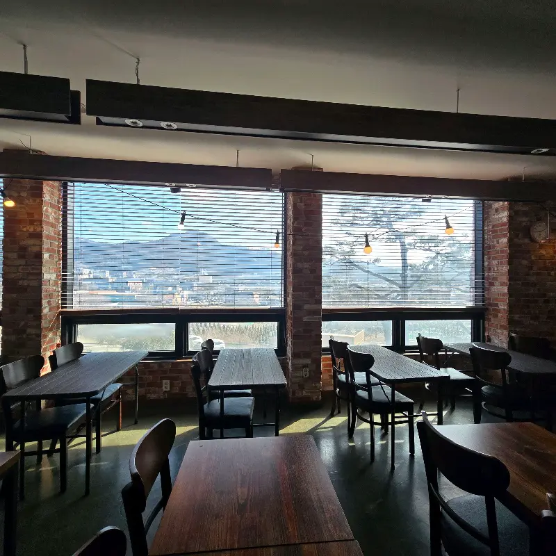 창밖으로 보이는 풍경