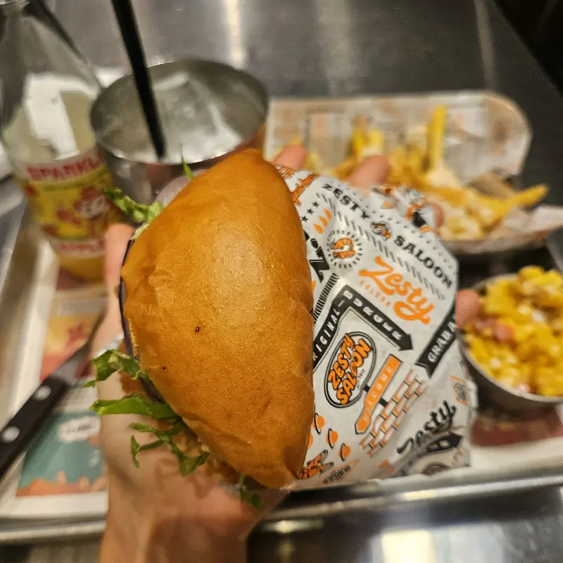 와사비 쉬림프 버거 포장