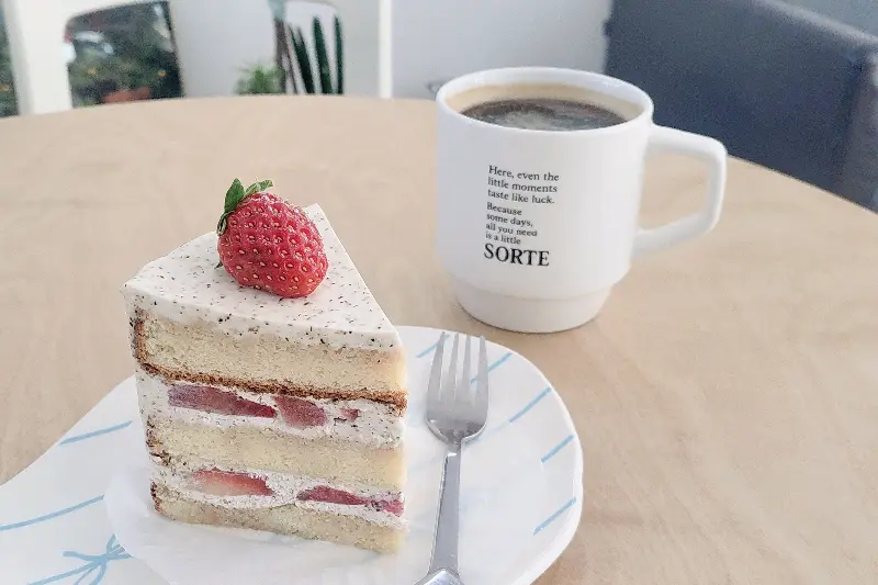 소르테 딸기 케이크