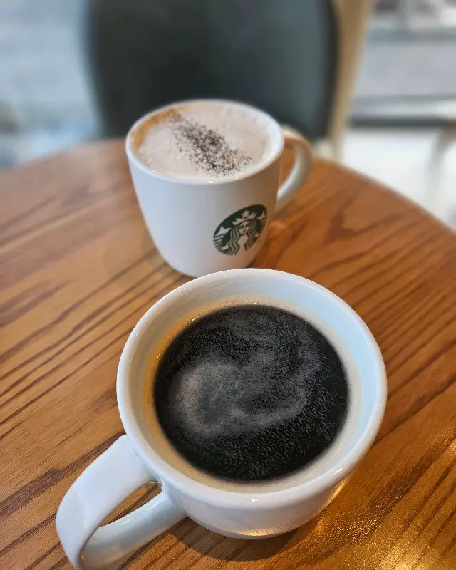 따뜻한 아메리카노