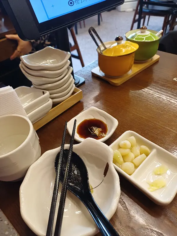 깔끔한 테이블 세팅