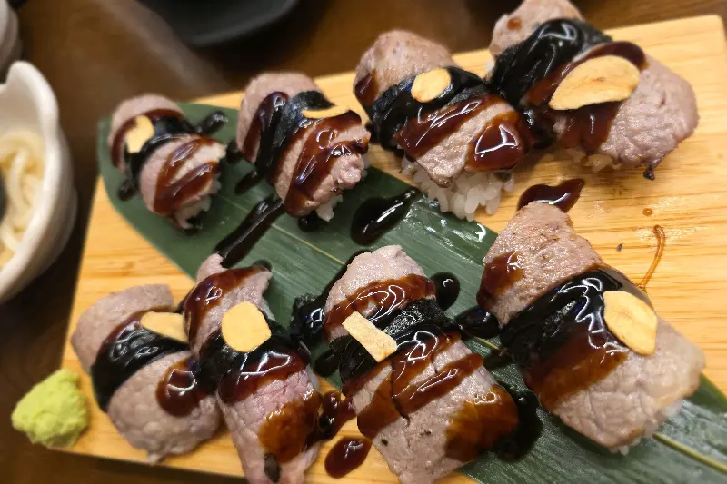 토치로 구운 초밥