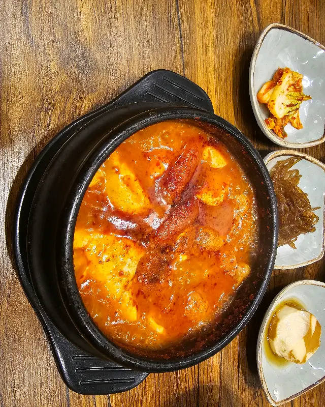 맛있는 순두부찌개