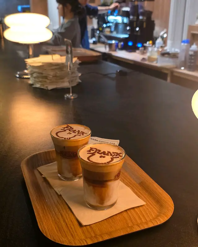 프랭크 커피