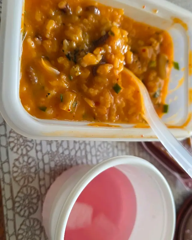 포장된 간장새우죽