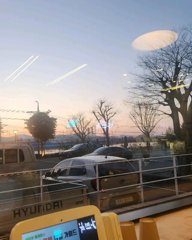 창밖으로 보이는 풍경