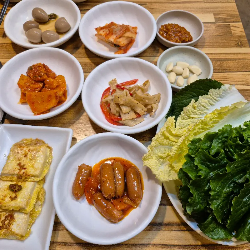 다채로운 밑반찬