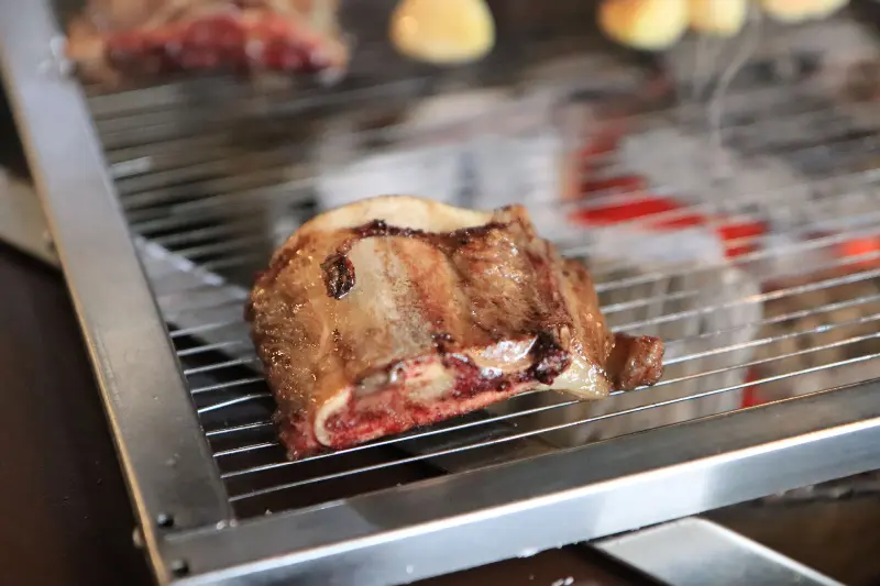 뼈에 붙은 갈비살