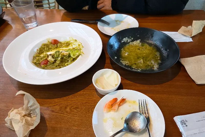 식사를 마친 테이블