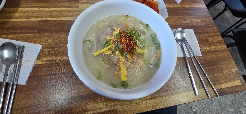 멸치국수