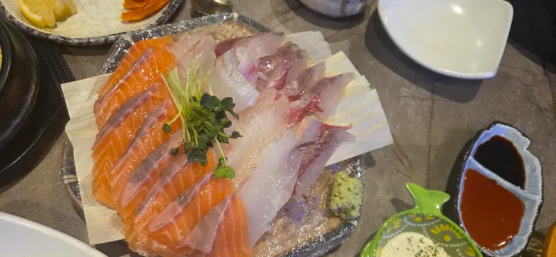 푸짐한 해산물이 들어간 해물라면