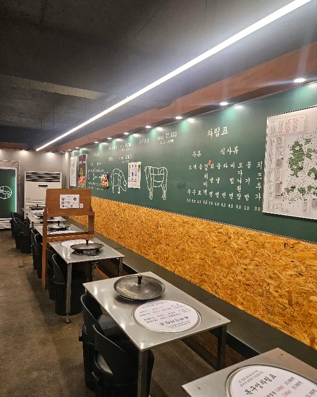 맛있게 구워진 삼겹살