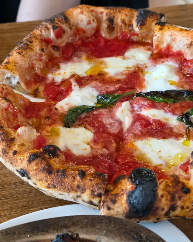 마르게리따 부팔라 피자