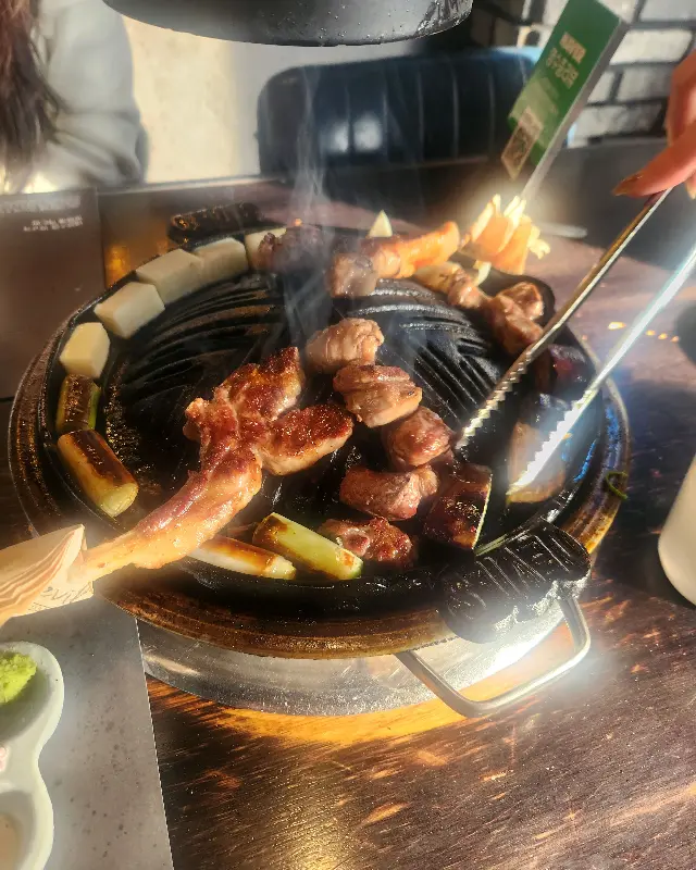 맛있게 구워지는 양갈비