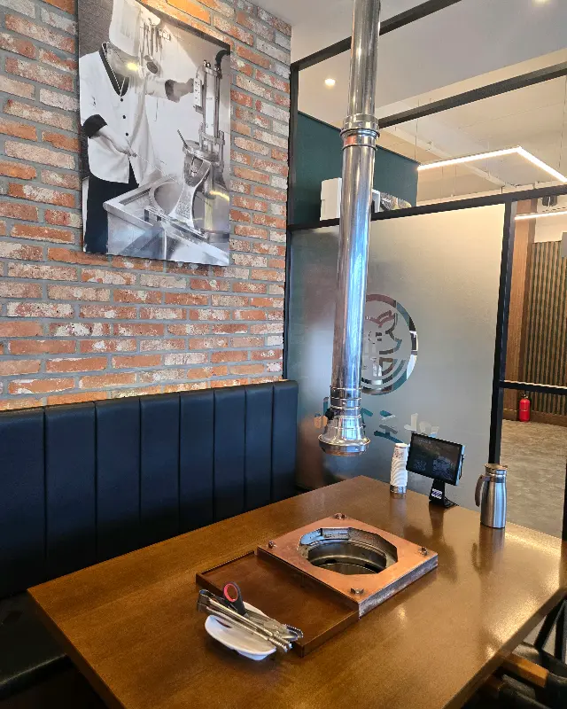 깔끔한 테이블 세팅