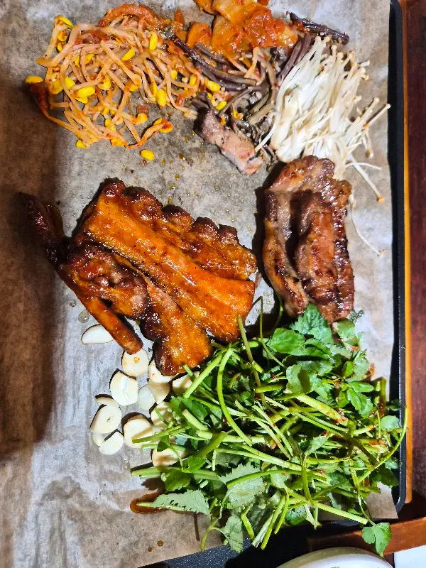 수비드 참숯구이의 비주얼