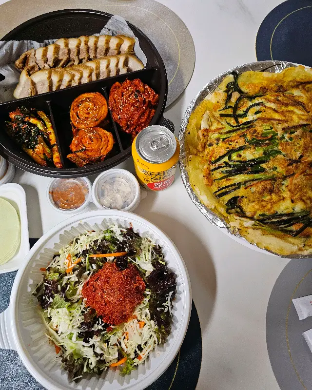 푸짐한 한 상 차림