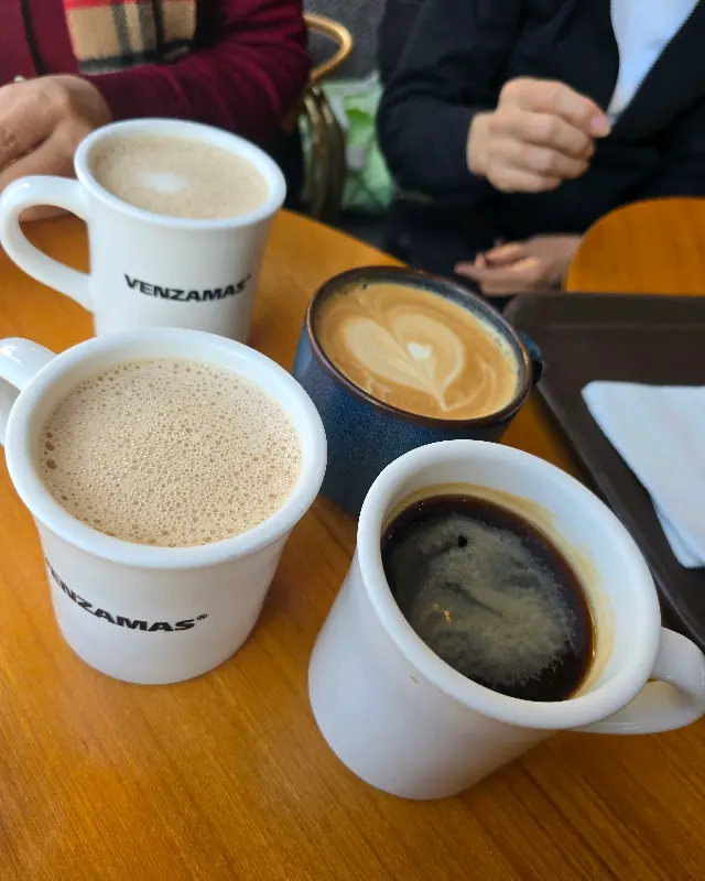 벤자마스에서 즐기는 다양한 커피 메뉴