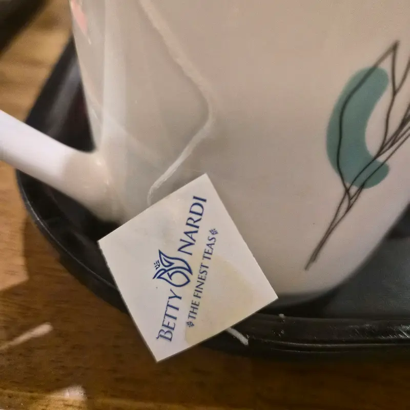 따뜻한 차 한 잔