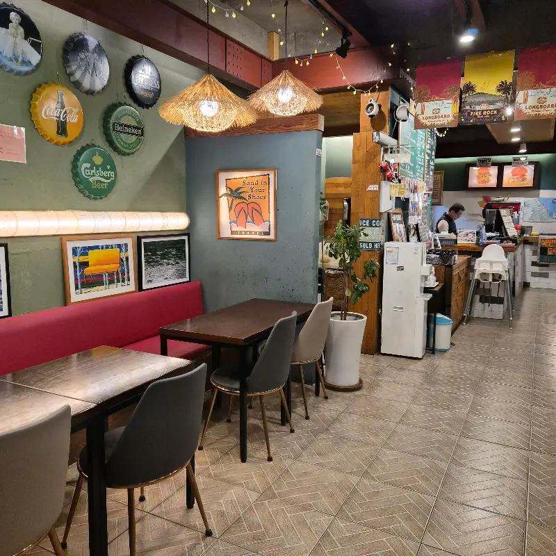 웍스버거 내부 인테리어