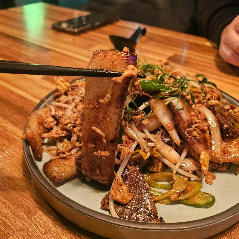 난징식 튀긴 족발 근접샷