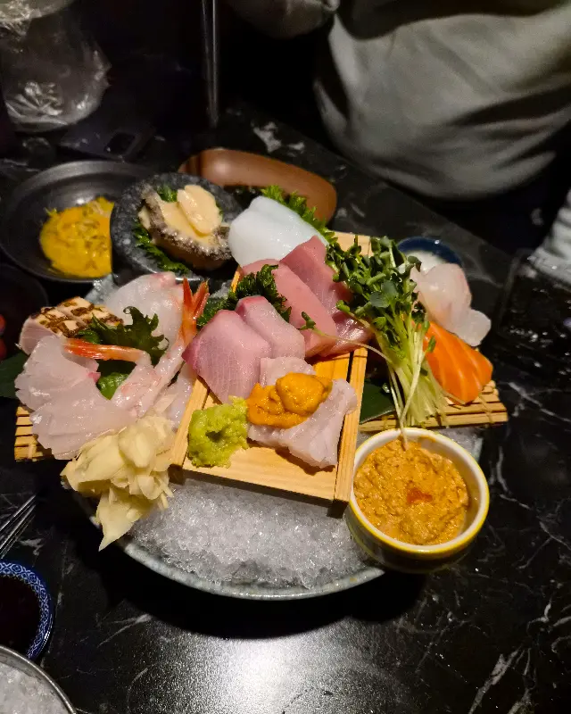 다양한 사시미 모듬