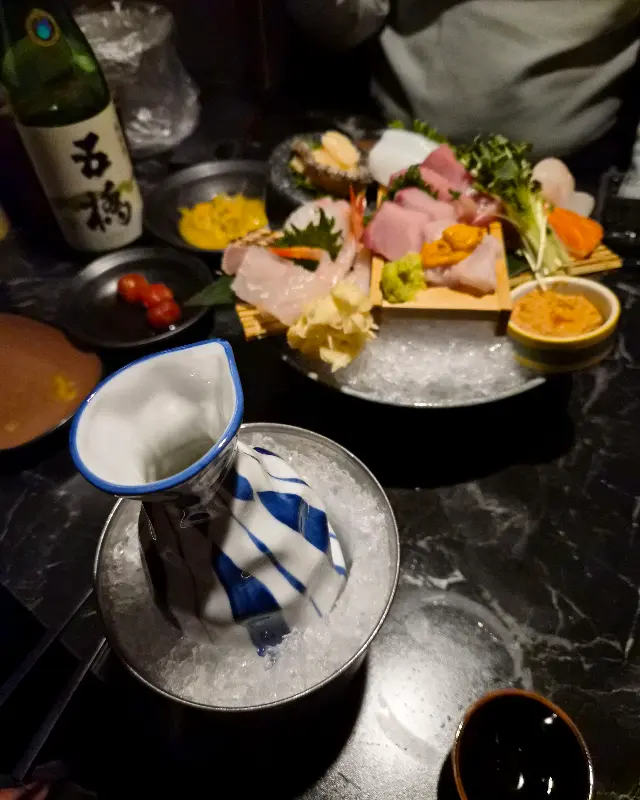 사케와 맛있는 안주