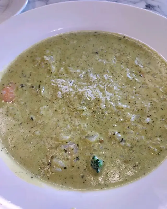 라라코스트 성주점의 브로콜리 스프