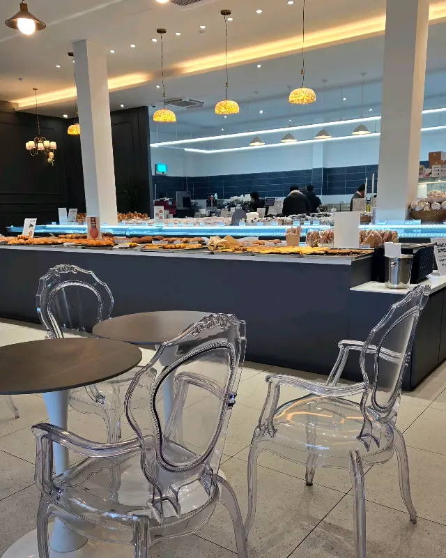 장수당 내부 전경