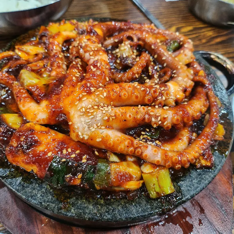 돌판낙지 근접샷