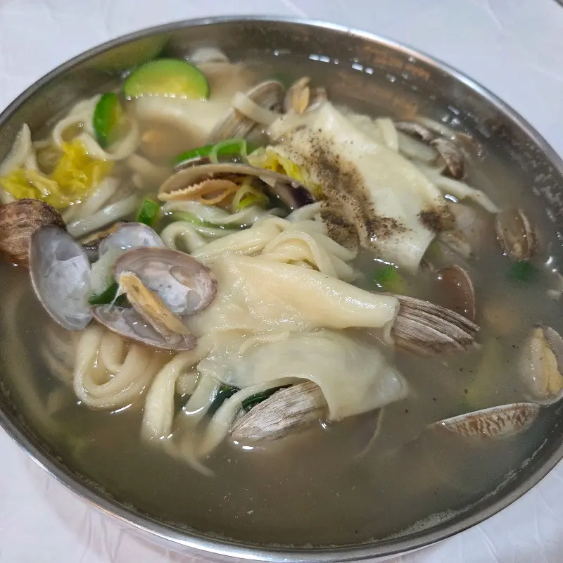 해물칼국수
