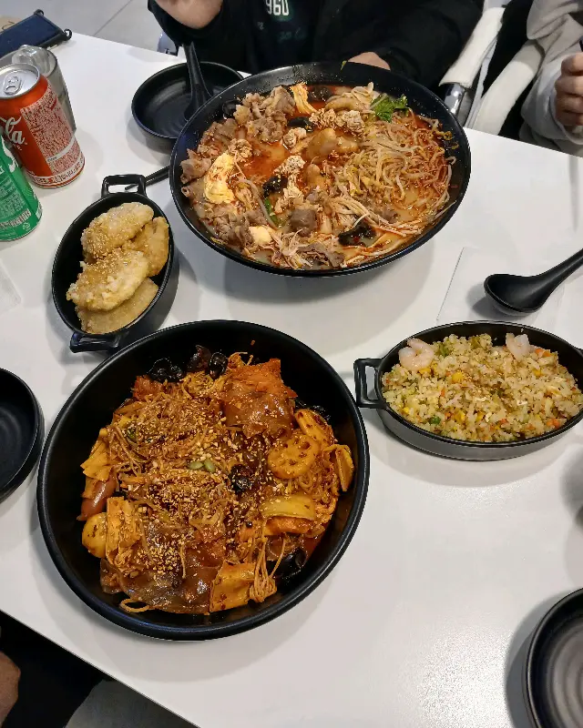 푸짐한 한 상 차림