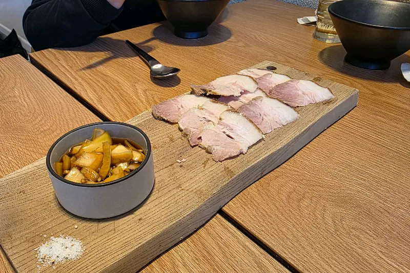 차가운 돔베고기