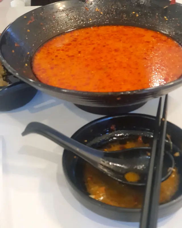 얼큰한 마라탕 국물