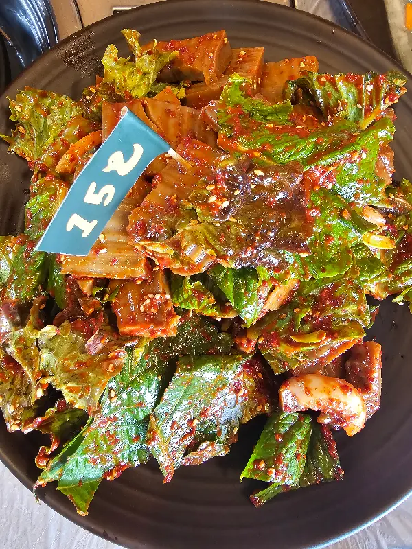 푸짐한 도토리묵무침