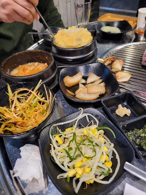 밑반찬과 계란찜