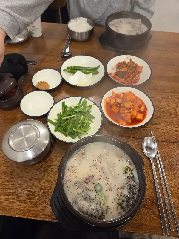 테이블 전체 샷