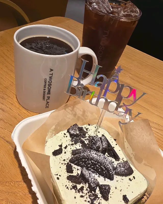 아메리카노와 바스크 치즈 케이크