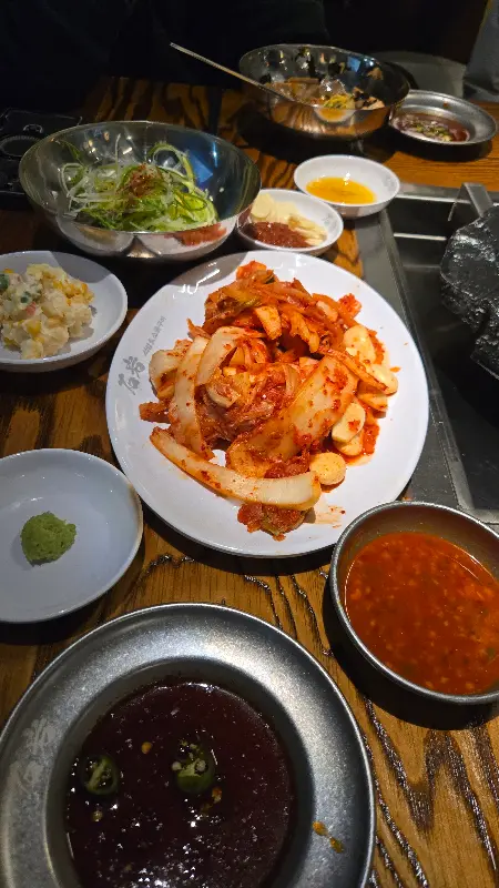 푸짐한 한 상 차림