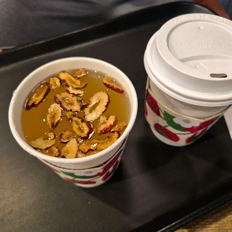 투썸플레이스 대추생강차