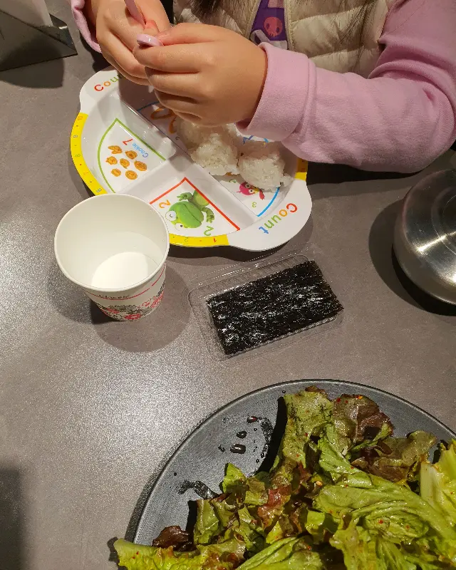 아이들을 위한 식기