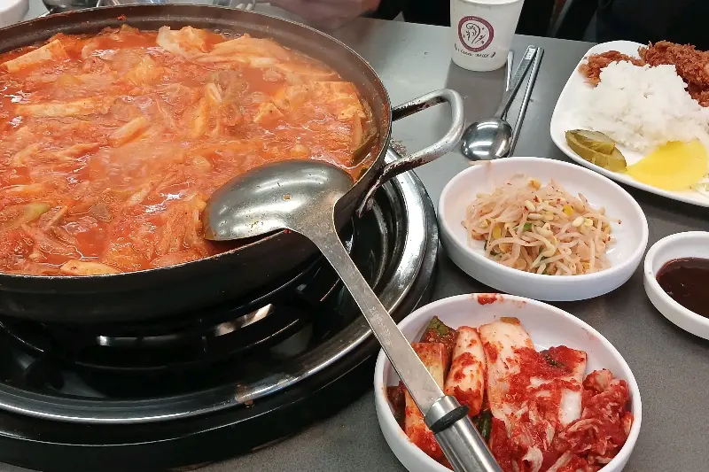 물갈비와 돈까스