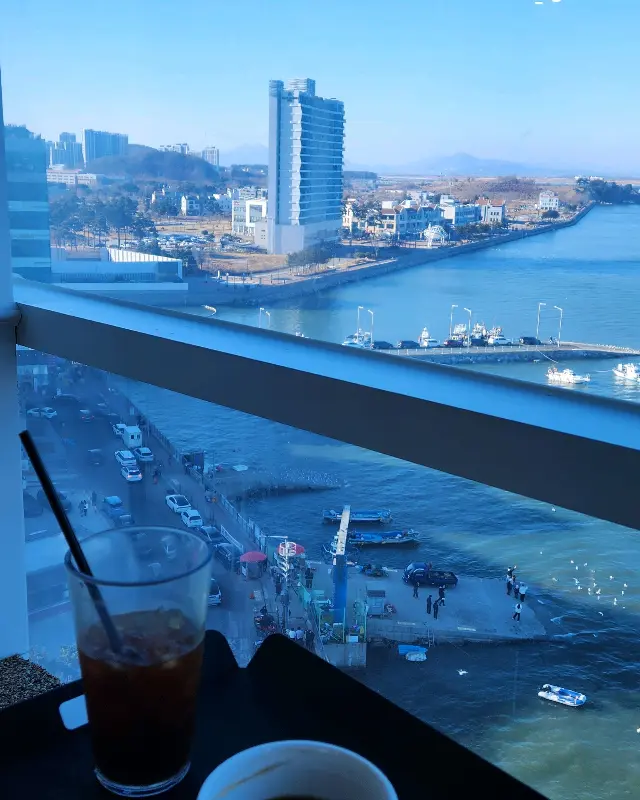 구읍뱃터가 한눈에 보이는 오션뷰